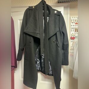 GUESS women black wool coat with belt size L